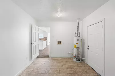 9005 Gabriel Street, Houston, TX 77063 - Photo 17