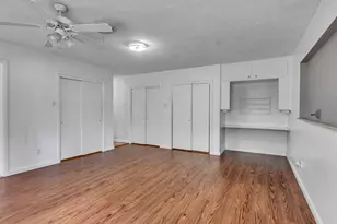 2011 Durrain Ferry Rd, Baytown, TX 77520 - Photo 23