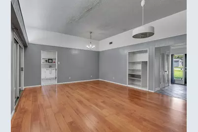 2011 Durrain Ferry Road, Baytown, TX 77520 - Photo 9