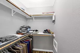 4206 Walker St, Houston, TX 77023 - Photo 23