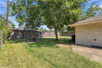 6422 Woodbrook Lane, Houston, TX 77008 - Photo 15