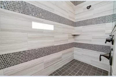 18150 Moonlit River Dr Drive, Cypress, TX 77433 - Photo 27