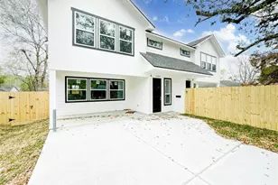 11514 Courtshire Rd, Houston, TX 77076 - Photo 1