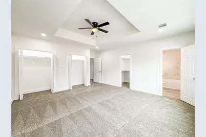 11514 Courtshire Road, Houston, TX 77076 - Photo 13