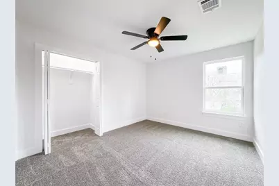 11514 Courtshire Road, Houston, TX 77076 - Photo 17