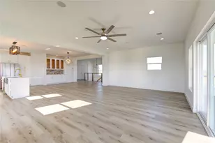 21201 Scissor Tail Ln, Galveston, TX 77554 - Photo 9