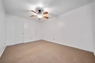 10732 Briar Forest Dr, Houston, TX 77042 - Photo 23