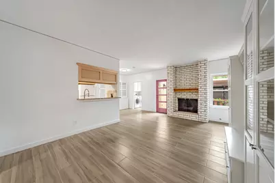10732 Briar Forest Drive #37, Houston, TX 77042 - Photo 9