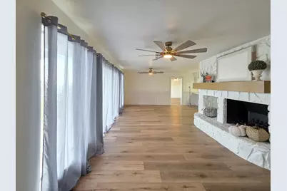 387 Indian Hill, Livingston, TX 77351 - Photo 15