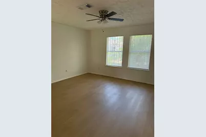 8219 Furlong Lane, Houston, TX 77071 - Photo 13