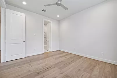 5209 Allen Street #L, Houston, TX 77007 - Photo 11