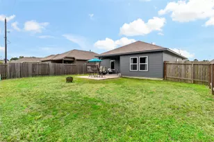 803 Jct Point Ln, Tomball, TX 77375 - Photo 17