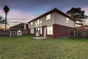 10807 Oak Bayou Ln, Houston, TX 77064 - Photo 37