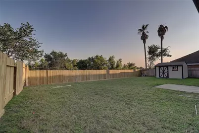 10807 Oak Bayou Lane, Houston, TX 77064 - Photo 39