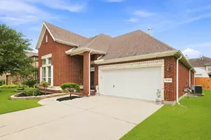 12418 Emerald Ln, Mont Belvieu, TX 77535 - Photo 5