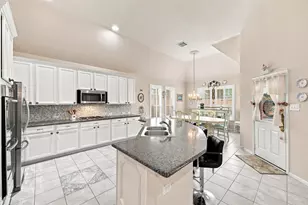 12418 Emerald Ln, Mont Belvieu, TX 77535 - Photo 21