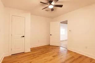 6802 Eastwood St, Houston, TX 77021 - Photo 13