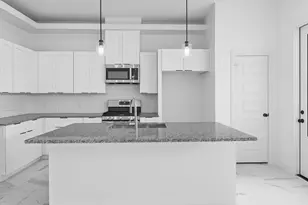 2918 El Fenice Ln, Houston, TX 77057 - Photo 9