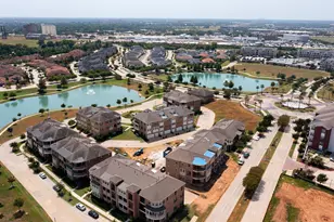 102 Stadium Dr, Sugar Land, TX 77498 - Photo 5