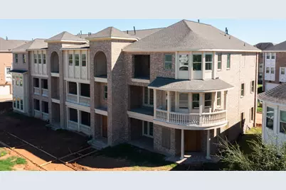 102 Stadium Drive, Sugar Land, TX 77498 - Photo 3