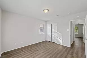3208 Nebraska St, Baytown, TX 77520 - Photo 9