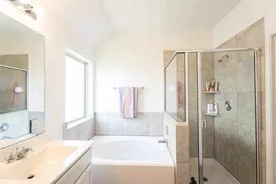 650 Harbor Colony Lane, La Marque, TX 77568 - Photo 21