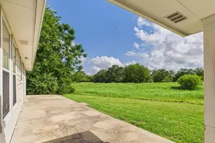 2701 Darwood Ct, Bryan, TX 77807 - Photo 43