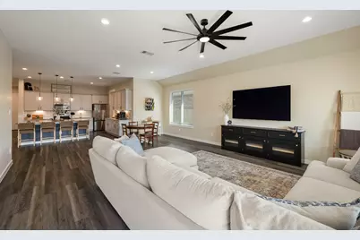 573 Newcomb Hollow Drive, Conroe, TX 77304 - Photo 17