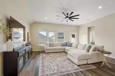 573 Newcomb Hollow Drive, Conroe, TX 77304 - Photo 15