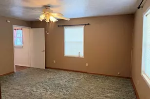 295 Lazy Hollow Ln, Livingston, TX 77351 - Photo 11