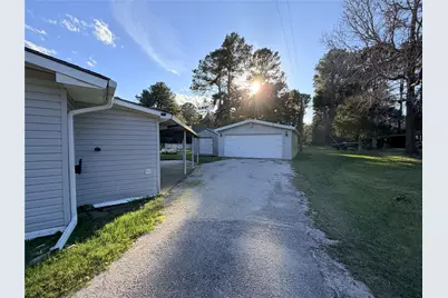 295 Lazy Hollow Lane, Livingston, TX 77351 - Photo 3