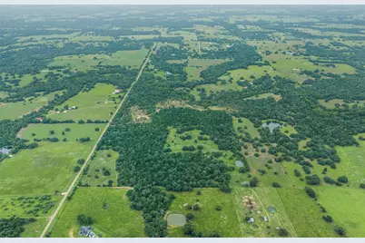 1916 Cr 201, Weimar, TX 78962 - Photo 25
