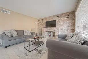 2101 Fountain View Dr, Houston, TX 77057 - Photo 5