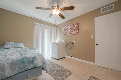 2101 Fountain View Drive #19, Houston, TX 77057 - Photo 21