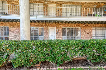 2101 Fountain View Drive #19, Houston, TX 77057 - Photo 1