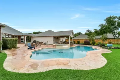 205 Trail Bend Lane, Friendswood, TX 77546 - Photo 35