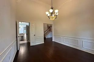 3206 Oakland Dr, Sugar Land, TX 77479 - Photo 9