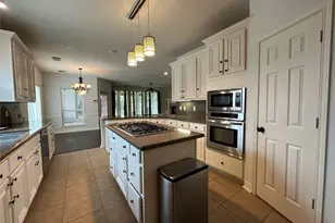 3206 Oakland Dr, Sugar Land, TX 77479 - Photo 15