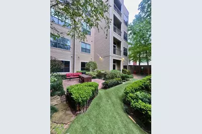 2727 Brazos Street #07, Houston, TX 77006 - Photo 17