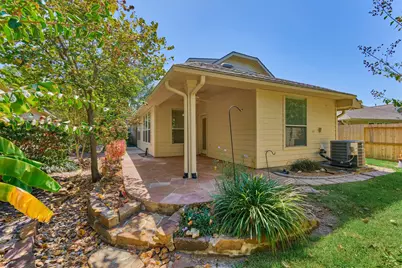 175 W Lilac Ridge Place, The Woodlands, TX 77384 - Photo 5