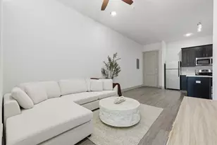 4509 Mt Vernon St, Houston, TX 77006 - Photo 3