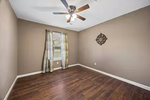 18111 Roy Long Rd, Pearland, TX 77584 - Photo 15