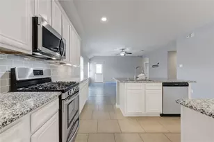 18107 Svensson Slade Ln, Houston, TX 77044 - Photo 7