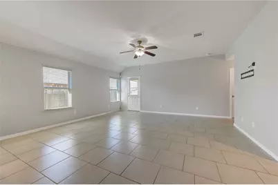 18107 Svensson Slade Lane, Houston, TX 77044 - Photo 9