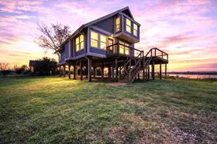 12827 Sandpiper Rd, Angleton, TX 77515 - Photo 37