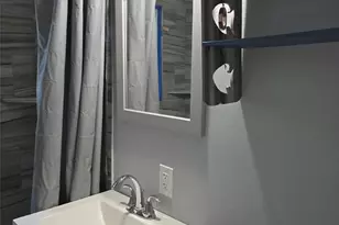 115 Bell St, Port Lavaca, TX 77979 - Photo 9