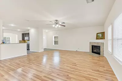 10615 Chestnut Pathway, Tomball, TX 77375 - Photo 9