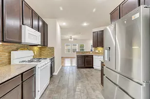 10615 Chestnut Path Way, Tomball, TX 77375 - Photo 11