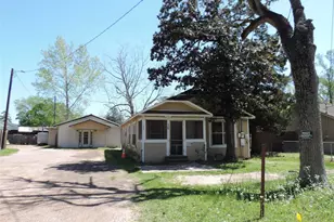 127 S Fenner Ave, Cleveland, TX 77327 - Photo 1