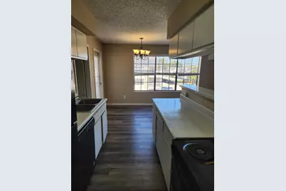 2750 Holly Hall Street #1708, Houston, TX 77054 - Photo 5